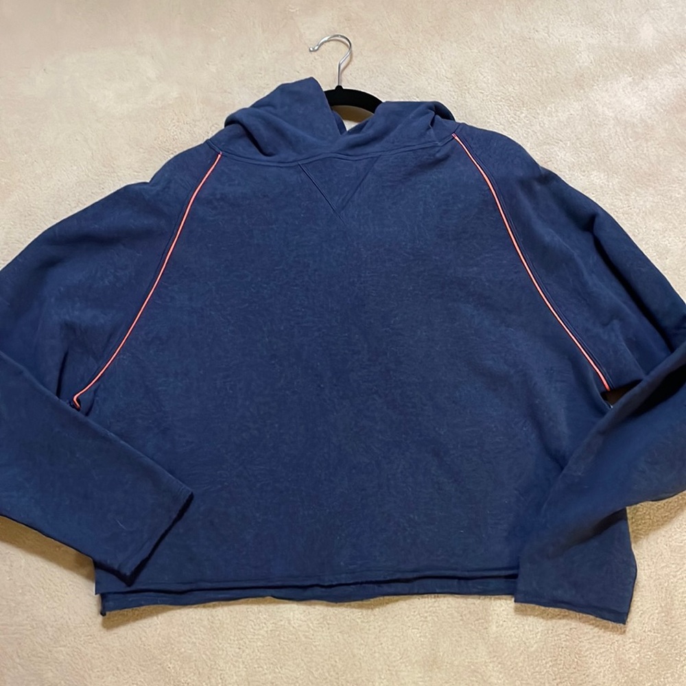 Lululemon cropped fleece